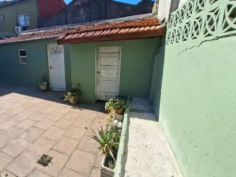 Depto Tipo Casa en Alquiler de 2 ambientes
