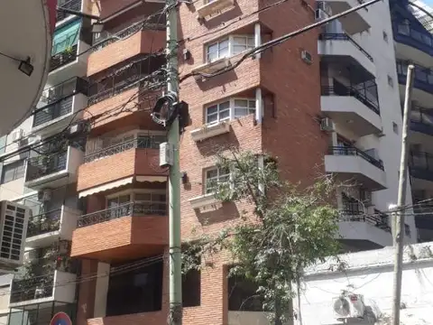 Departamento en Alquiler en Flores, $ 900.000