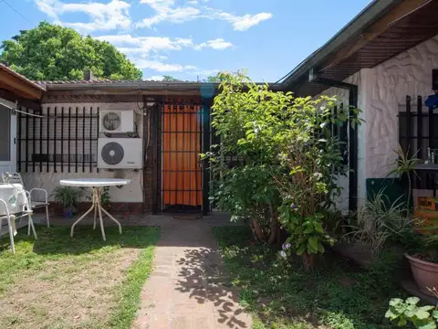 Depto Tipo Casa en Venta de 2 dormitorios