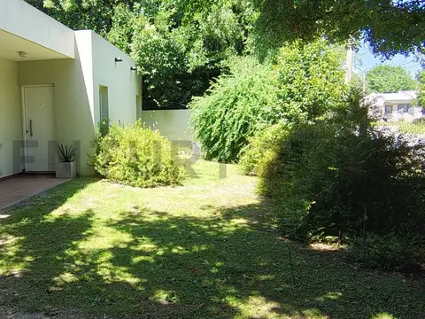 Castelli entre Libertad y San Pablo , Piso 0