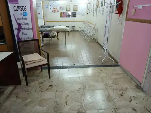 Depto Tipo Casa en Venta 40 años