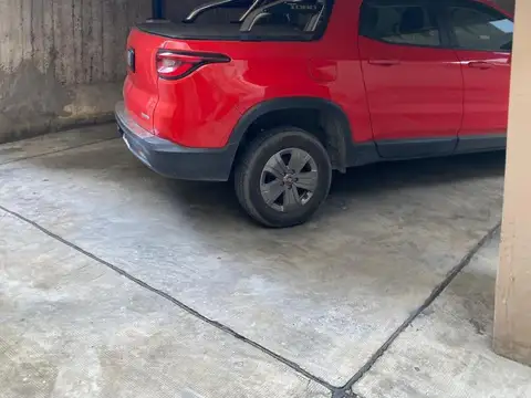 2 cocheras fijas y cubiertas en Villa Crespo Acceso PB porton automático - OPORTUNIDAD