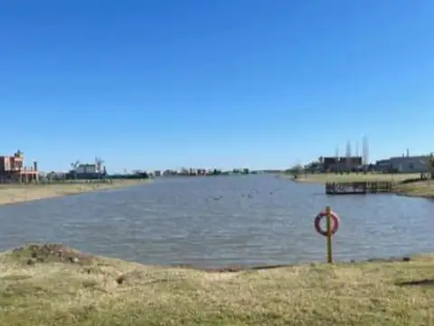 Terreno en Venta de 874,0 m2