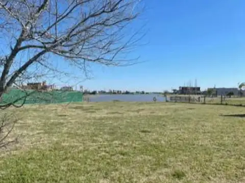 Terreno en Venta en Countries y Barrios Cerrados en San Vicente, USD 85.000