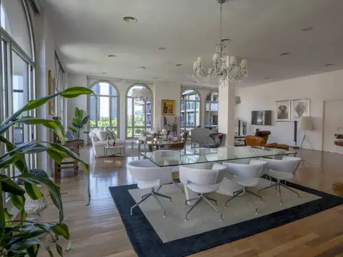 Juana Manso y Azucena Maizani