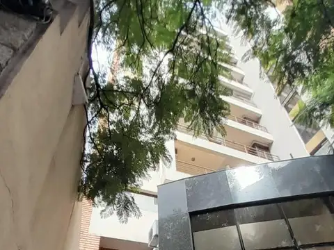 CENTRO Ayacucho y Bv. San Juan 2 dor ext c/balcón