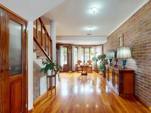 Casa en Venta en Manuel B Gonnet, USD 330.000