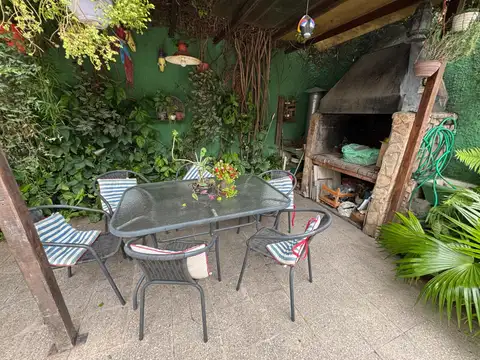 Casa en Venta en Moron Sur, USD 120.000