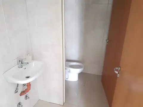 Excelente local en esquina, 50 m2 Oportunidad con renta