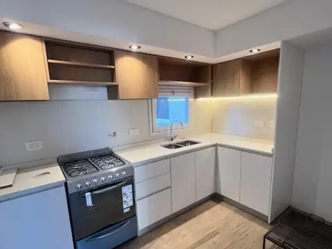 Cochabamba 2100, Piso 2