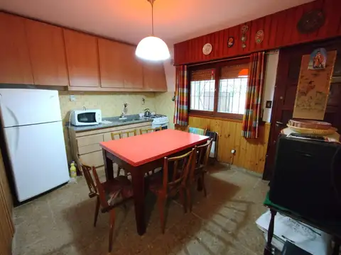 Depto Tipo Casa en Venta con 1 cocheras