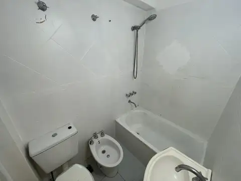 Depto Tipo Casa en Venta 40 años