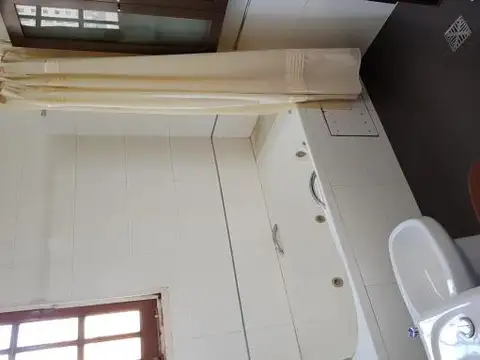 Depto Tipo Casa 3 ambientes con 2 baños