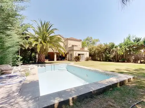 Casa en Alquiler de 5 dormitorios