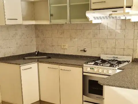 Jose M Morelos 100, Piso 8