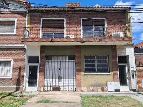 Depto Tipo Casa en Venta de 4 ambientes
