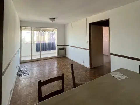 Av. Varela 1400, Piso 15