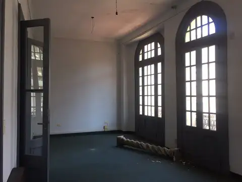 Oficina Monoambiente con 2 baños