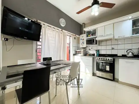 Depto Tipo Casa en Venta en Mataderos, USD 198.000