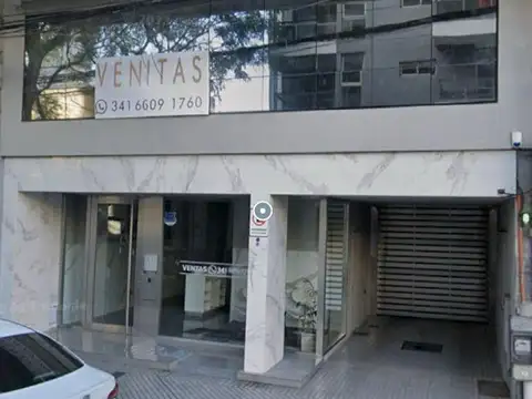 Cochera en venta, centro de Rosario