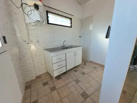 Departamento en Alquiler en Lomas De Zamora, $ 550.000