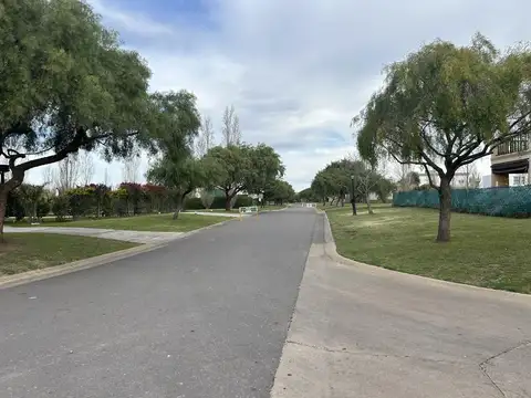 Terreno en Venta en Pilar del Este - Santa Guadalupe, USD 73.000