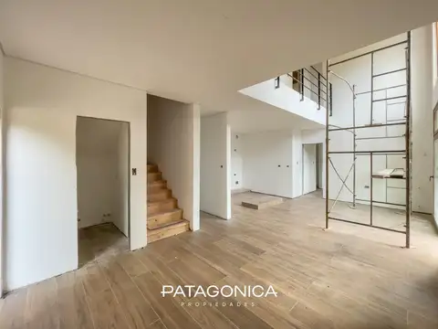 Casa a estrenar  3 dorm, 132m2 cubiertos. Villa Correntoso, Villa la Angostura