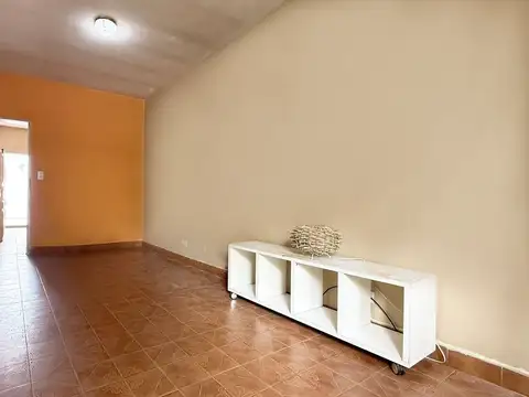 Casa en Venta en El Palomar, USD 70.000