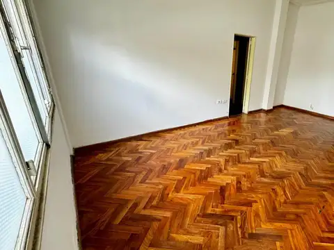 Departamento en Alquiler 40 años