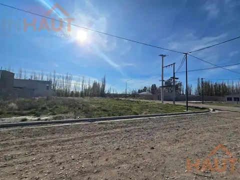 Terreno en Venta en General Fernandez Oro, USD 15.000
