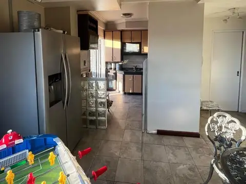 Departamento 4 ambientes con 2 baños