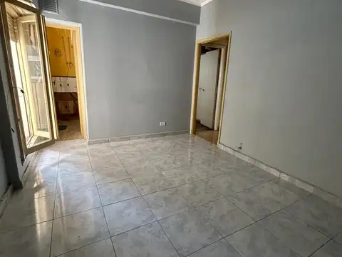 Arregui 3100, Piso 2