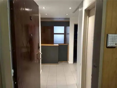 Oficina 3 ambientes con 1 baño