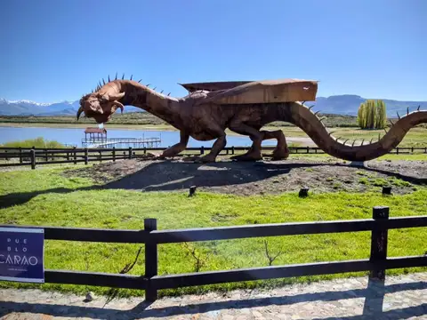 Lotes exclusivos de de media hectárea con costa de laguna