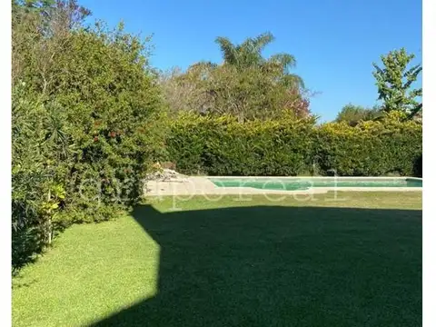 ALQUILER TEMPORAL - El Rocío - Hermoso parque y piscina -3 dormitorios