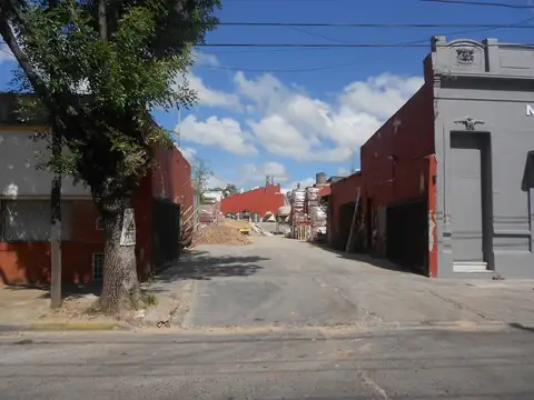 Local en Venta 60 años