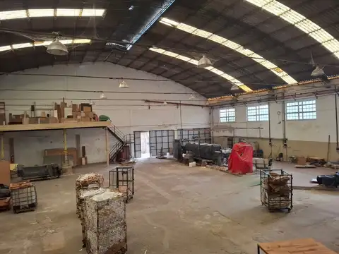 Galpon en Alquiler 36 años