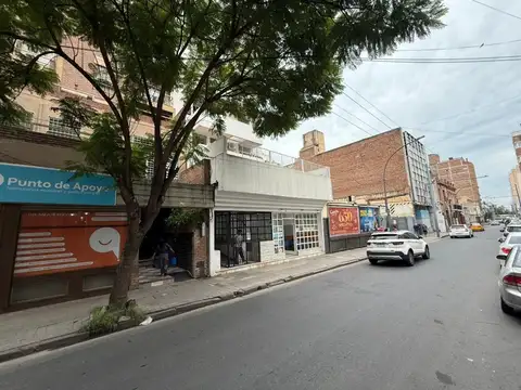 Venta Local Comercial frente a Clinica Sucre
