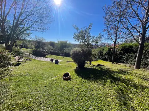 ESPECTACULAR CASA EN VENTA EN CUESTA BLANCA