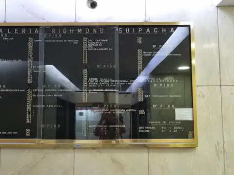 Suipacha 400, Piso 3