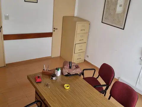 Oficina en Venta 50 años