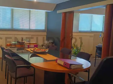 Oficina en Venta 43 años