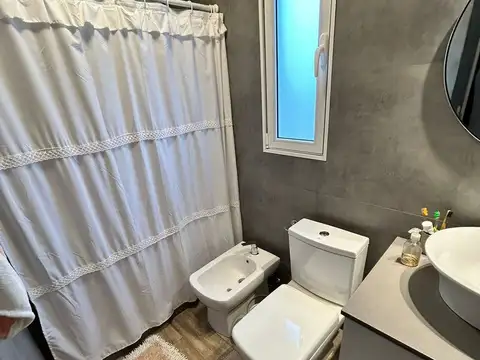 Alquiler Anual, 3 dormitorios Bella vista