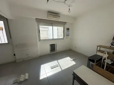 Oficina en Venta al Este