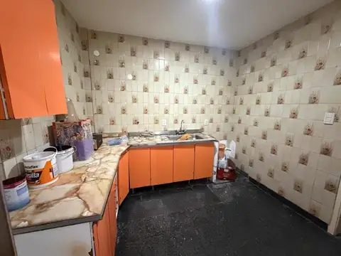 Depto Tipo Casa 2 ambientes con 1 baño
