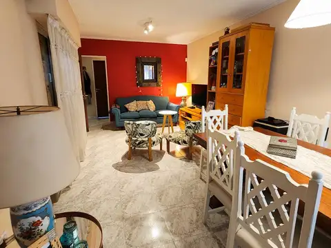 Depto Tipo Casa en Venta en Echesortu, USD 185.000