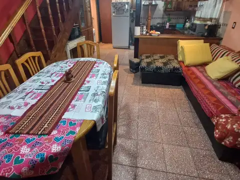 Av. Carlos Casares 1300