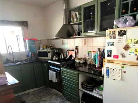 Casa en Venta con 4 cocheras