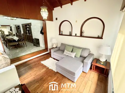 Casa 6 ambientes con 3 baños