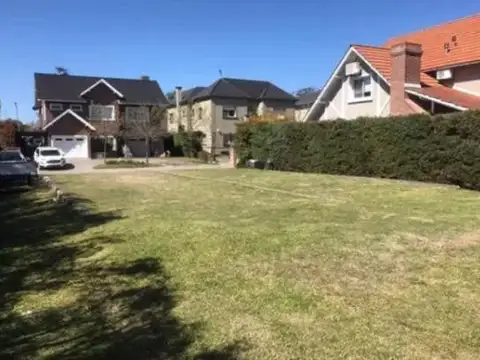 Último lote  en venta - Barrancas de Guido - 525M2